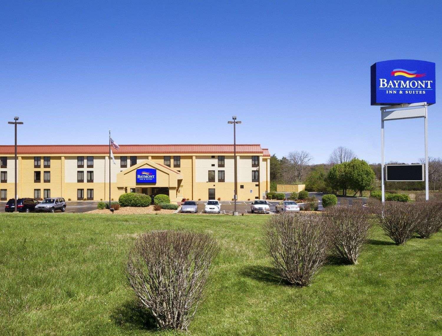 Baymont By Wyndham קרוסוויל מראה חיצוני תמונה